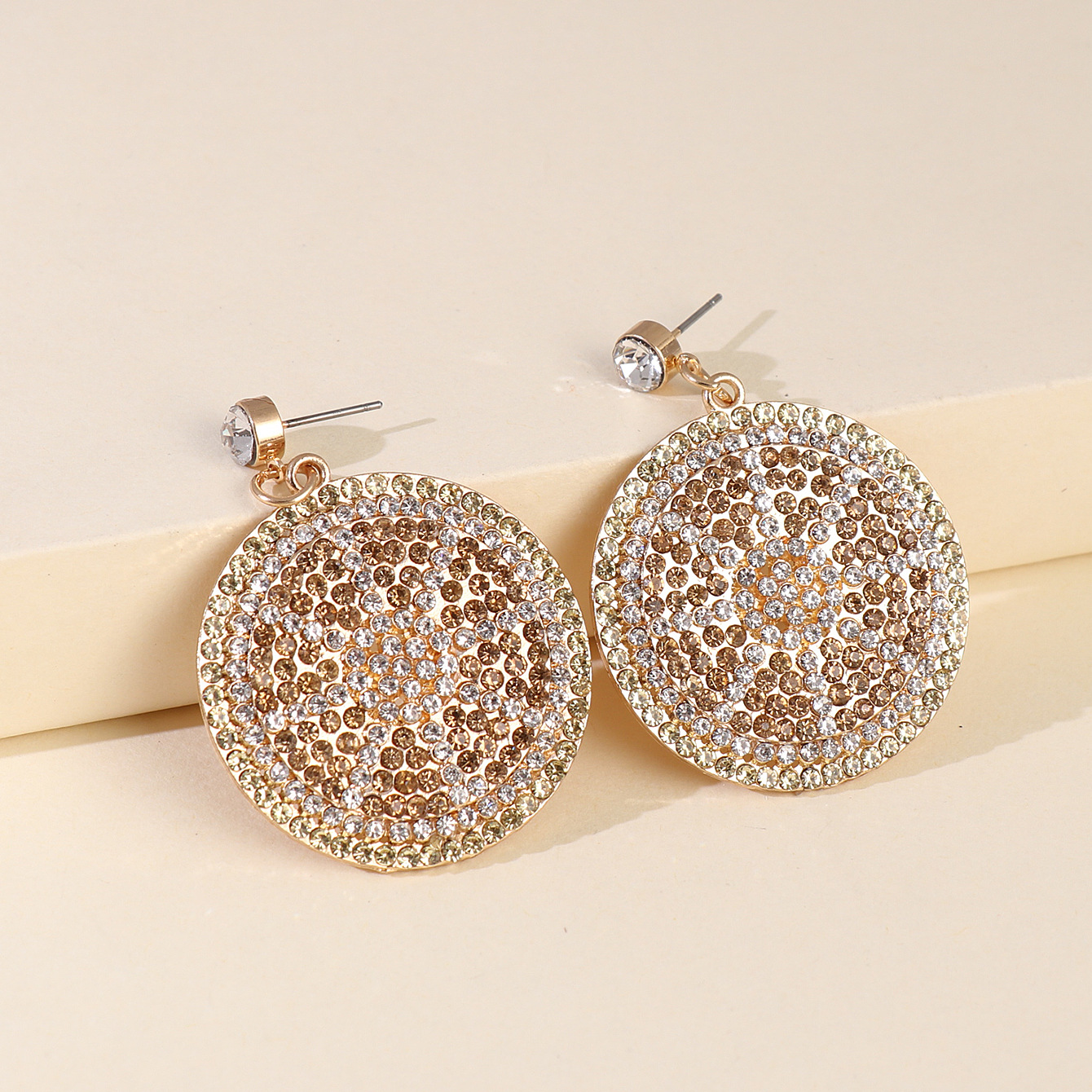 New Products Fashion Big Earrings Simple Geometric Diamond Pendant Earrings Wholesale Nihaojewelry display picture 3