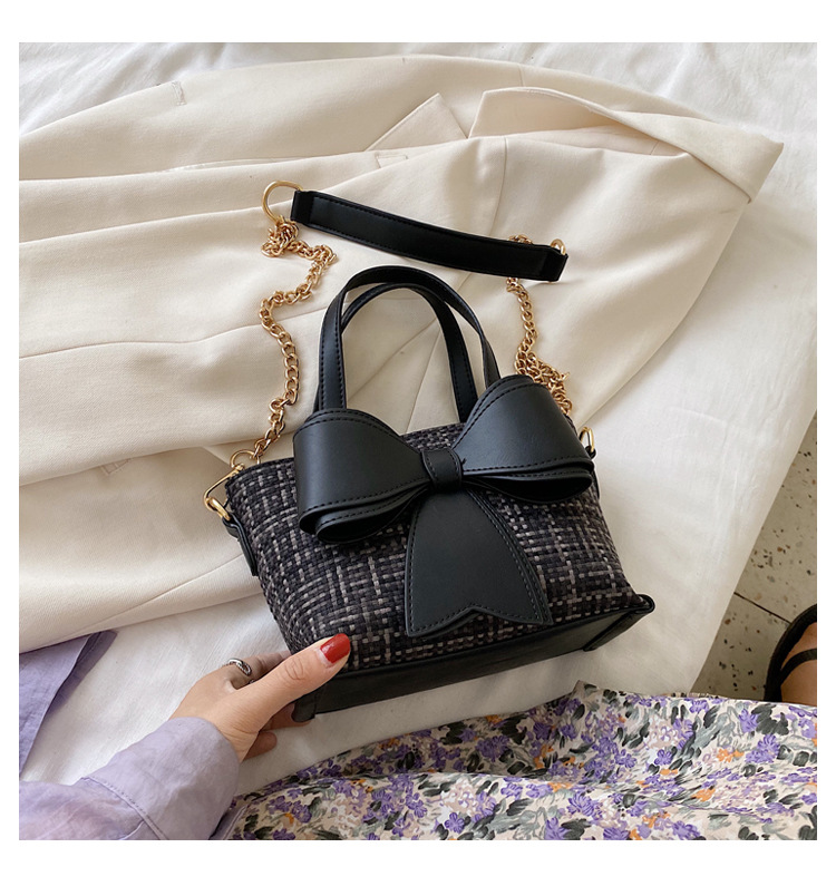 New Summer Fashion Bow-knot Plaid Korean Wild Woven Chain One-shoulder Messenger Handbag For Women display picture 6