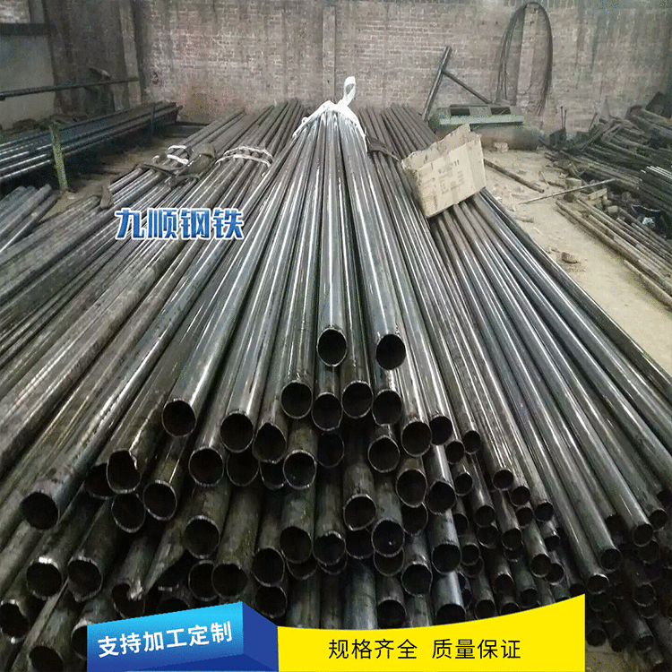 保机械性能可提供锯床切45#无缝钢管 现货高碳钢45号钢管