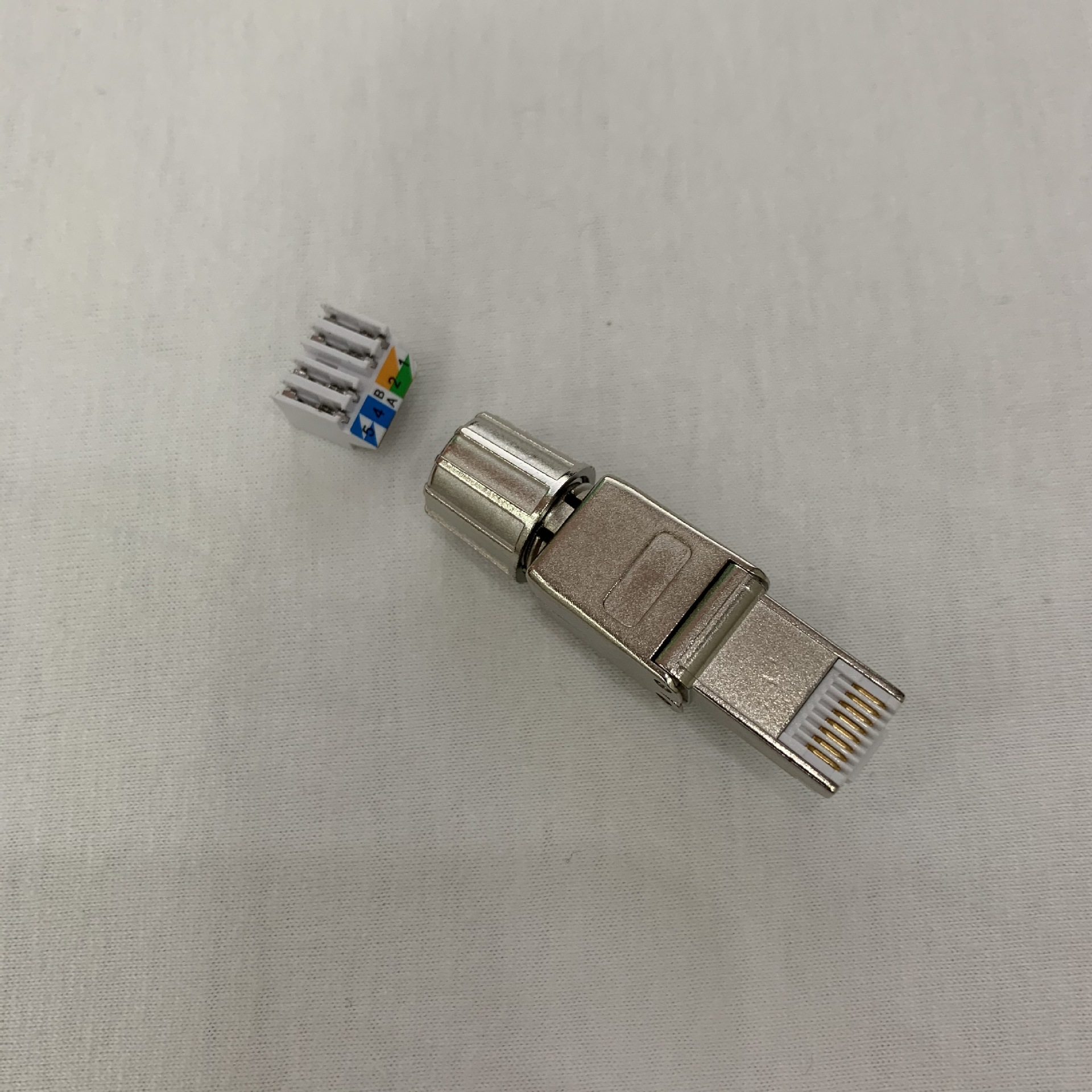 厂家供应6A免工具水晶头  RJ45六A水晶头