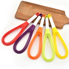 Rotating egg beater, dual-purpose plastic foldable storage mixer, manual dough mixer