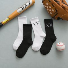 New XX crew socks, black and white solid color, INS trendy brand, couple skateboard socks, unisex, versatile streetwear sports socks for women and children