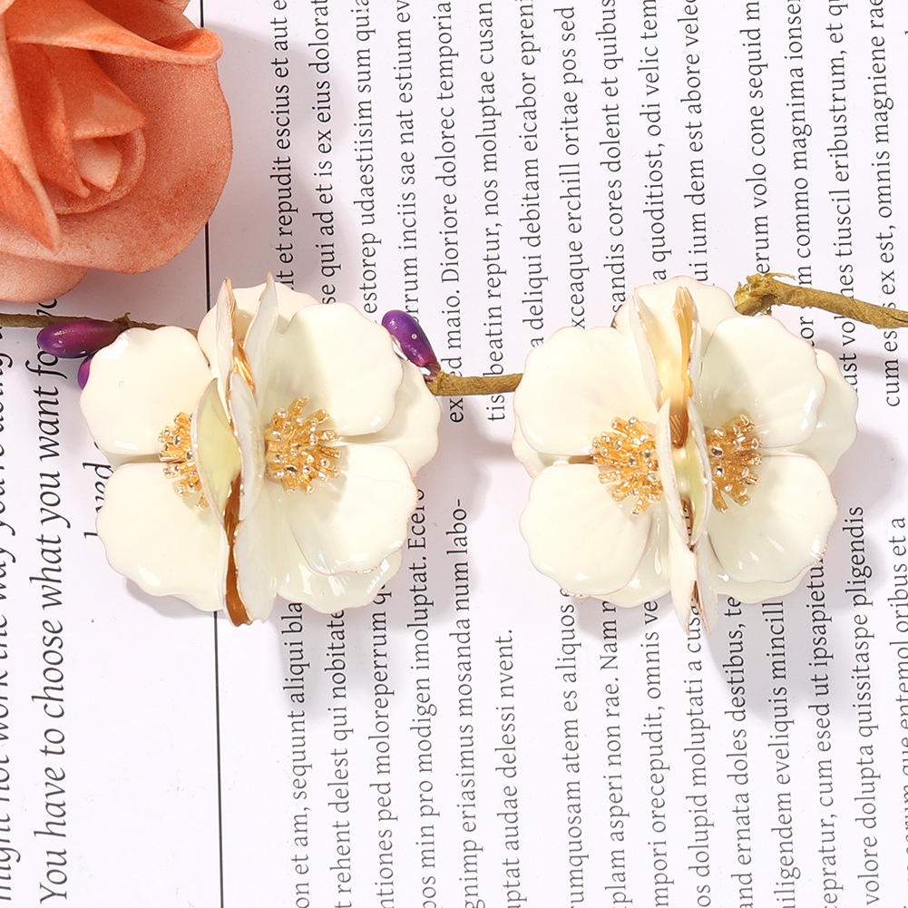 Drip Three-dimensional Flower Earrings Creative Fashion Butterfly Orchid Earrings Jewelry Wholesale Nihaojewelry display picture 2