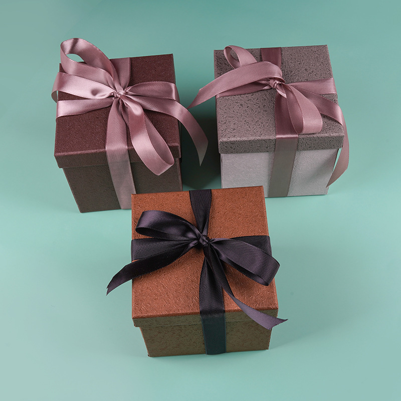 12777321135_2058998205