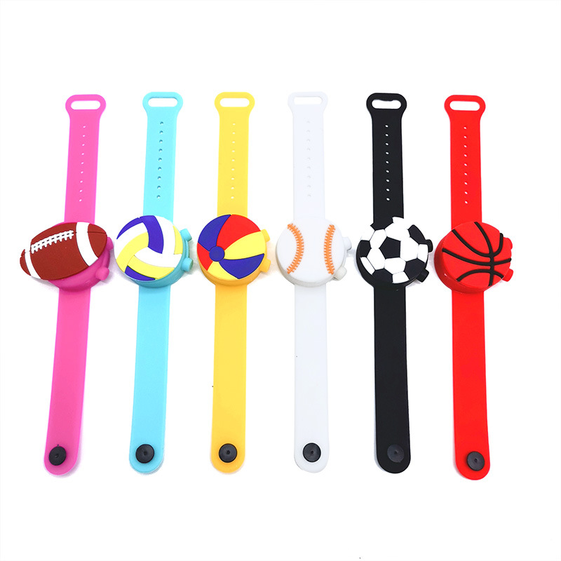 厂家直销新品爆款免洗洗手液硅胶手腕带卡通可定做便携手表带环保