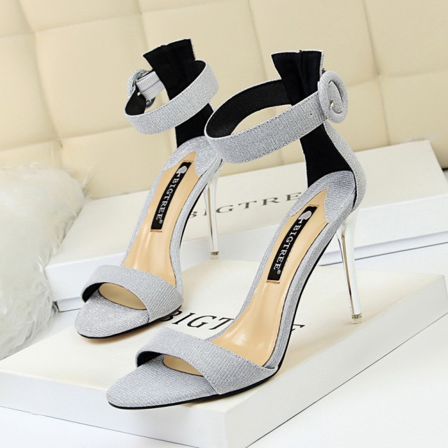 Korean fashion metal heel shiny one word high heels