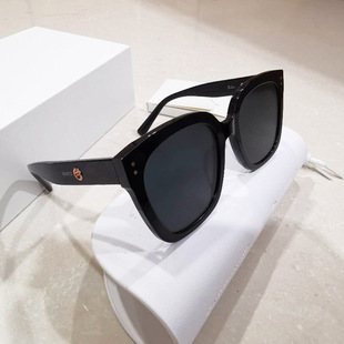 2020�¿�̫��R���ݺ�����ī�RŮJENNIE�����ݾW�tͬ��͹����R��