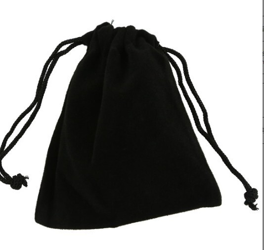 Flannel bag mp3 headset U disk small gift jewelry bag mobile phone pocket 7*9cm jewelry box square long Flannel bag mp3 headset U disk small gift jewelry bag mobile phone pocket 7*9cm jewelry box square long