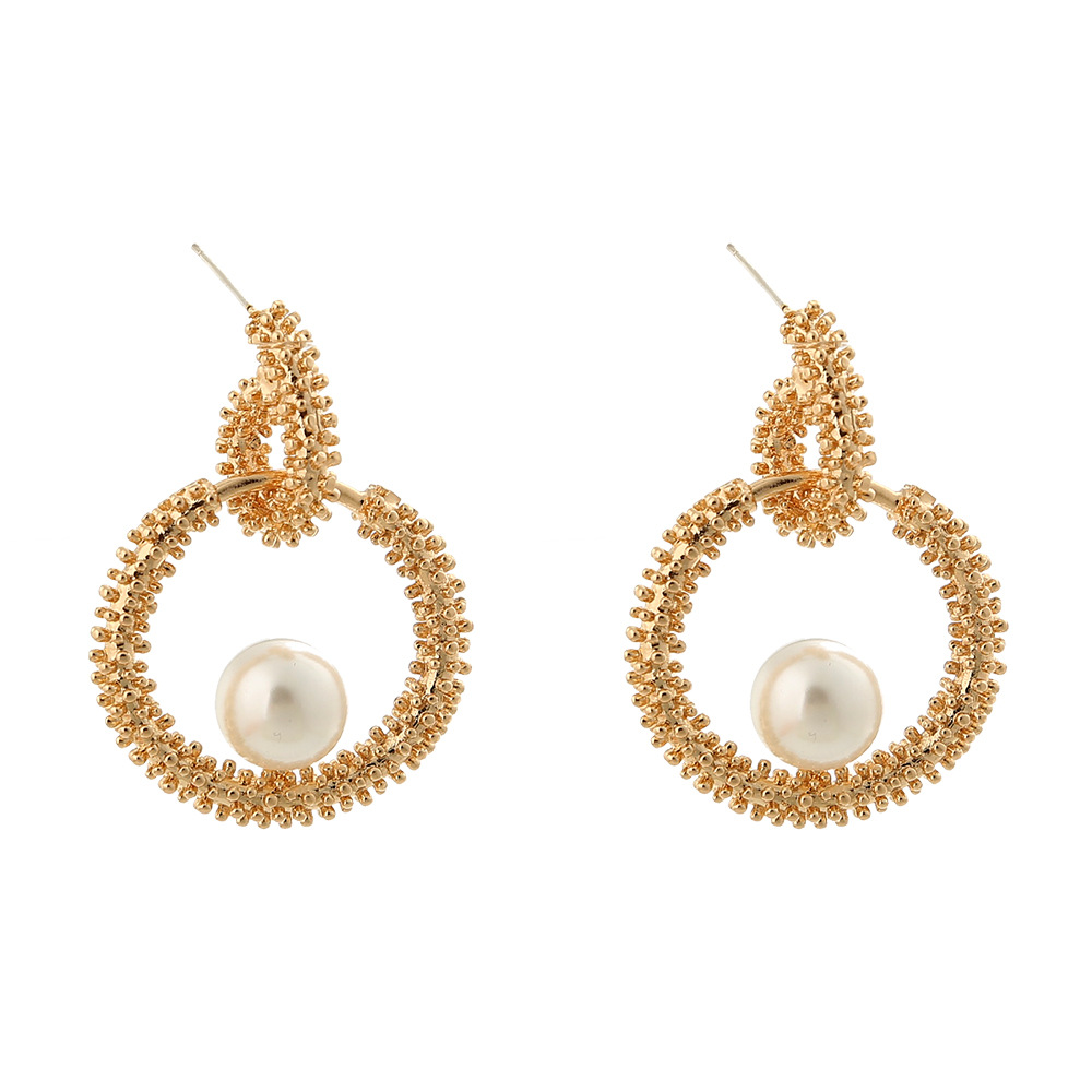 Retro U-shaped Metal Imitation Baroque Pearl Earrings display picture 2