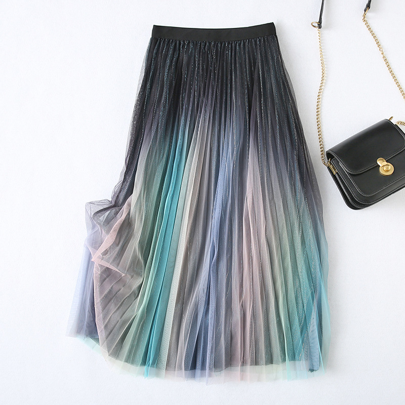 Gradient Pleated Skirt 2