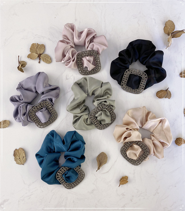 Korean Girl High Elastic Silk Hair Ring New Bm Ponytail Tie Head Release Art Czech Square Hair Scrunchies Nihaojewelry Wholesale display picture 2