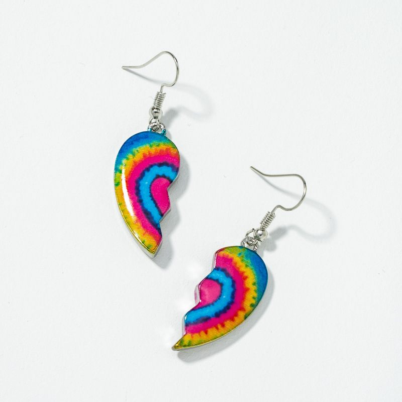 Boucles D&#39;oreilles Simples En Forme De Coeur display picture 2