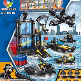 积奇乐新款警察大楼机变特警套装男孩益智生日送礼玩具479片