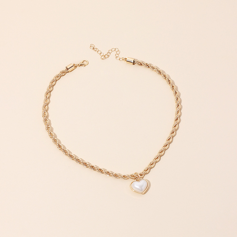 IG Style Simple Style Heart Beaded Alloy Rope Chain Pendant Necklaces Wholesale display picture 2