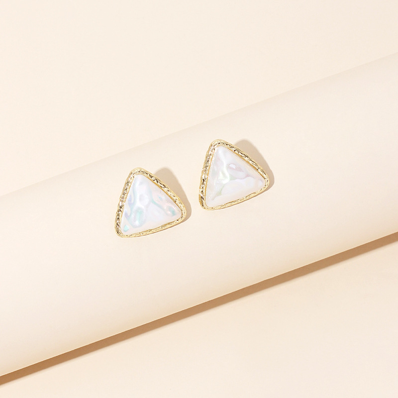 9g Weight Earrings Classification Wedding, Travel Occasion Human Face Pattern Women'S Gender Gold Color Simple Geometric Triangle Earrings Korean Pearl Earrings Wholesale Nihaojewelry 5