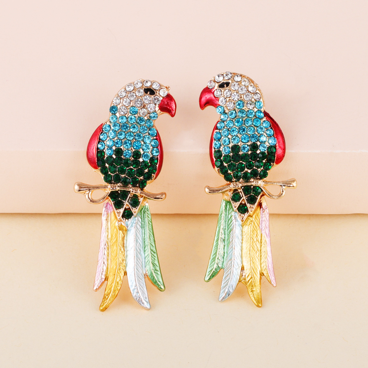 Boucles D&#39;oreilles Rétro Plein Diamant Coloré Mignon Animal Oiseau display picture 4