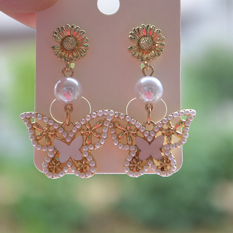 10g Weight Artificial Gemstones Inlay Material Earrings Classification Housewarming, Anniversary, Business, Wedding, Travel, Birthday, Festival Occasion Alloy Material Butterfly Pattern Women'S Gender Fashion Style S925 Silver Needle Butterfly Sweet Pearl Earrings 无