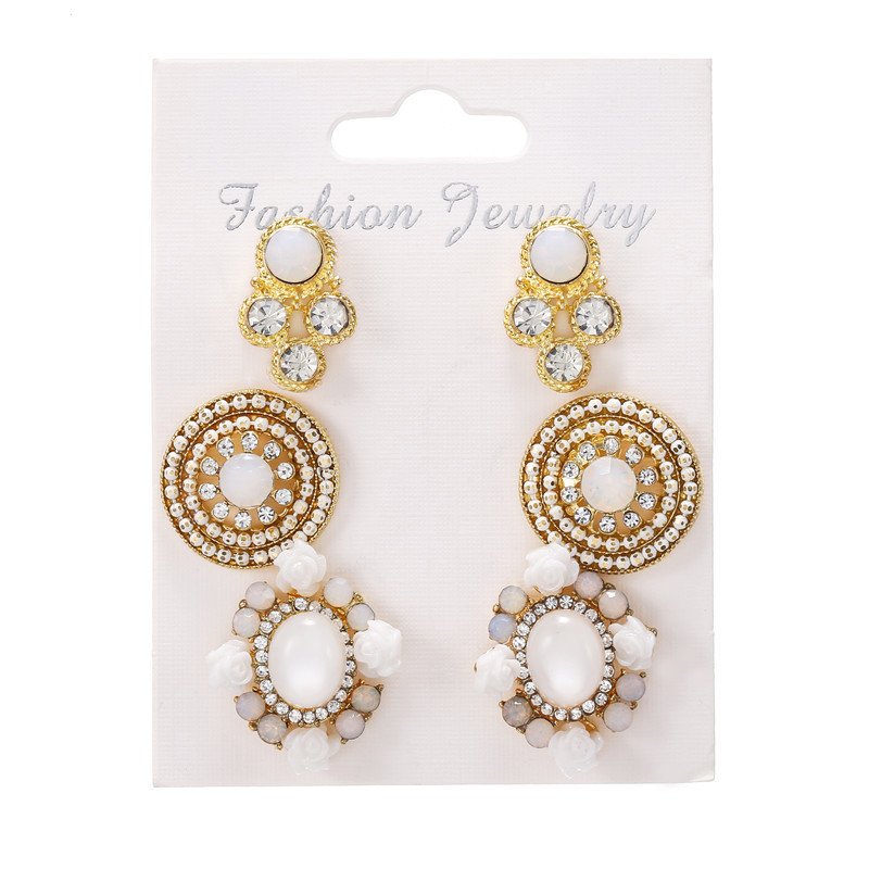 Bohemian Alloy Diamond Earrings Set display picture 1