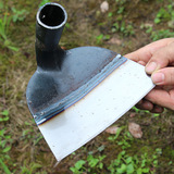 Большие сорняки, большие широкие инструменты для фермерства мотыга