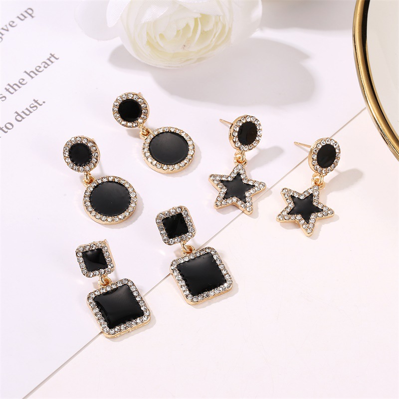 New Five-pointed Star Flashing Diamond Earrings Geometric Long Earrings Wholesale Nihaojewelry display picture 5
