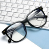 Anti -Blu -ray Glasses 30017 Women's Plastic Mirror Blu -ray Computer Mirror retro glasses frame Women's mirror frame