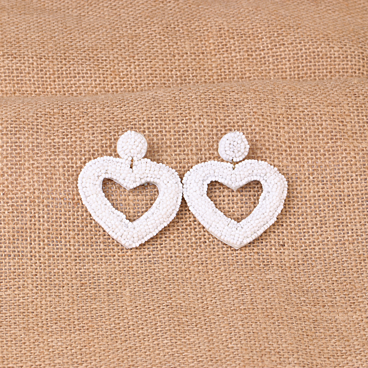 Fashion Meter Bead Heart-shaped Retro Exaggerated  Women's Alloy Earrings display picture 7