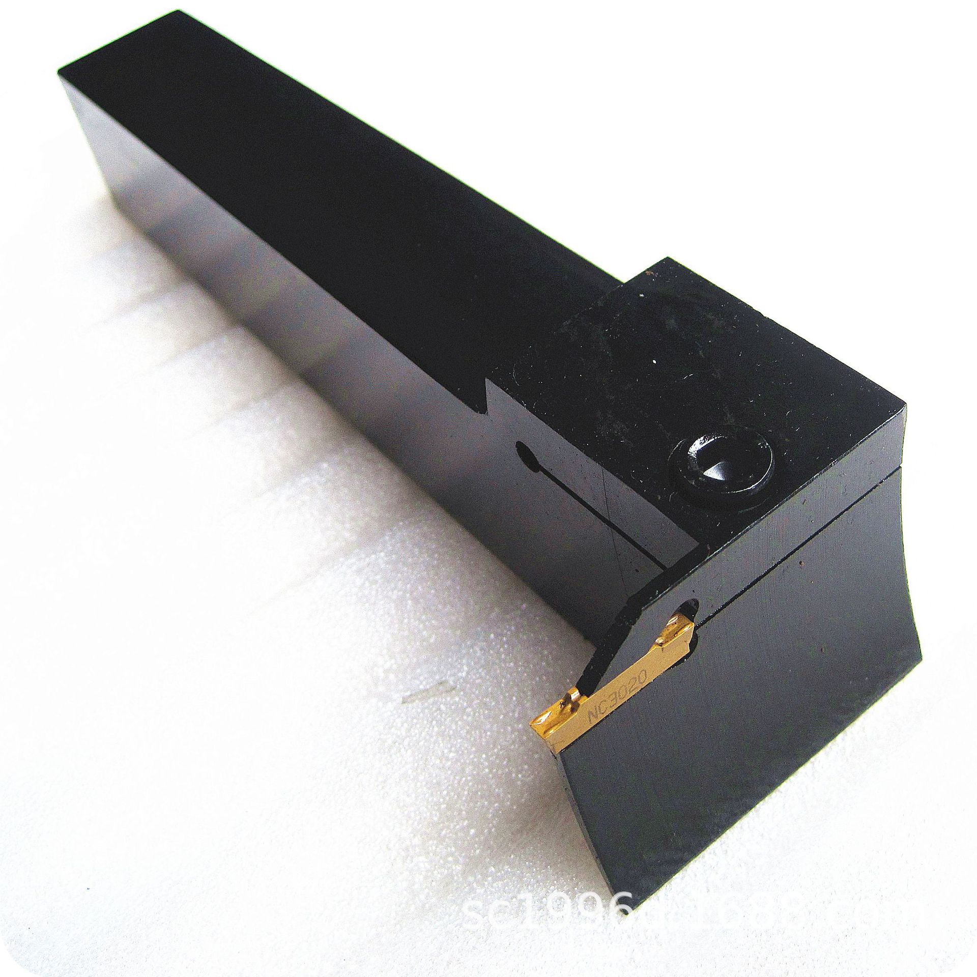 特固克端面槽车刀/环形槽车刀/7字形端面槽：TTFPL32-186-2.5