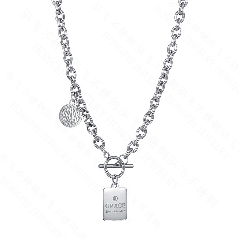 Coréen Rétro Vente Chaude Simple Style Rue Titane Acier Non Décoloration Ronde Carré Marque Collier Pendentif En Gros Nihaojewelry display picture 2