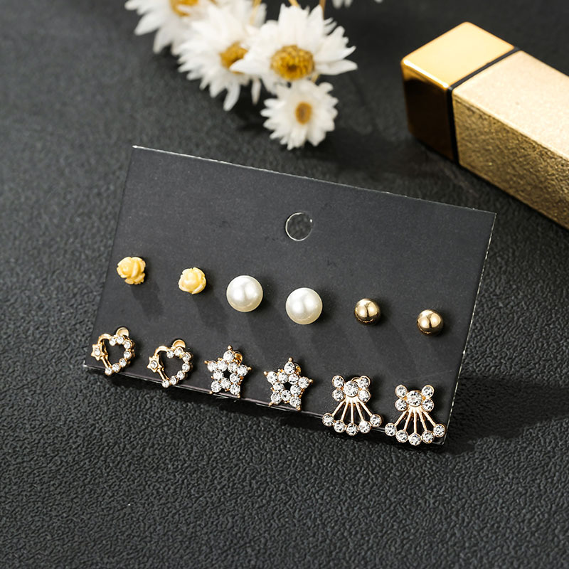 6 Pairs Of Combination Earrings New Diamond Earrings Golden Ear Jewelry Wholesale Nihaojewelry display picture 3