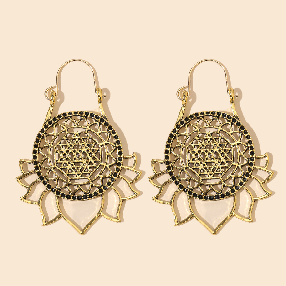 Bohemian Ethnic Carved Rotating Hollow Flowers Retro Earrings Wholesale Nihaojewerly display picture 21