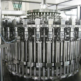 蒸馏设备;蒸发器;萃取设备
