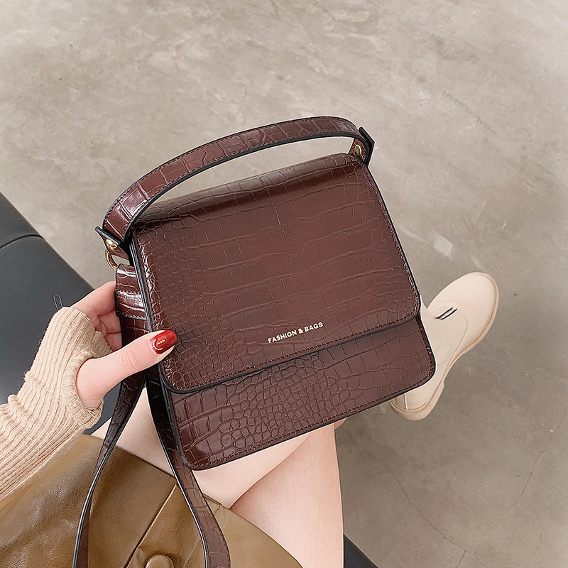 ins港风复古小包包女2020流行新款潮时尚百搭手提单肩斜挎小方包|ru