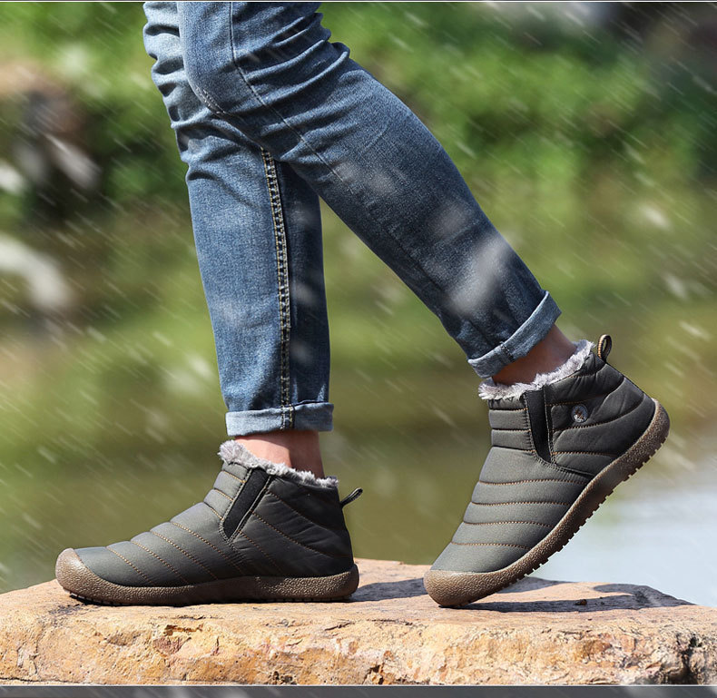 Warm rubber low boots