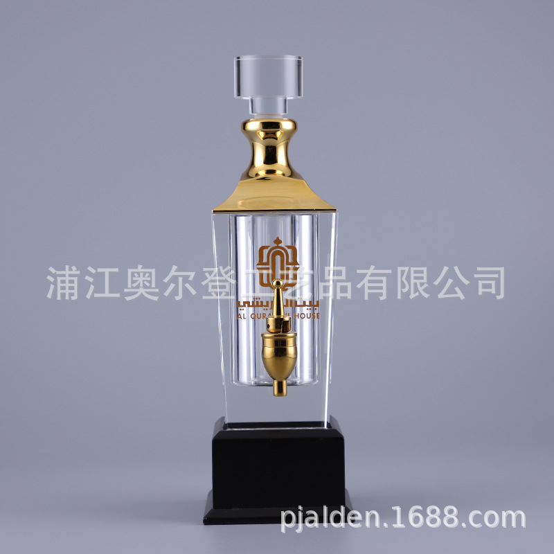 Factory direct sales and wholesale of perfume bottles, agarwood essential oil droppers, essential oil bottles, small empty bottles, and high-end droppers detail image 2