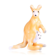 韩版时尚创意新款合金珐琅滴油袋鼠胸针 动物胸花服饰配饰别针