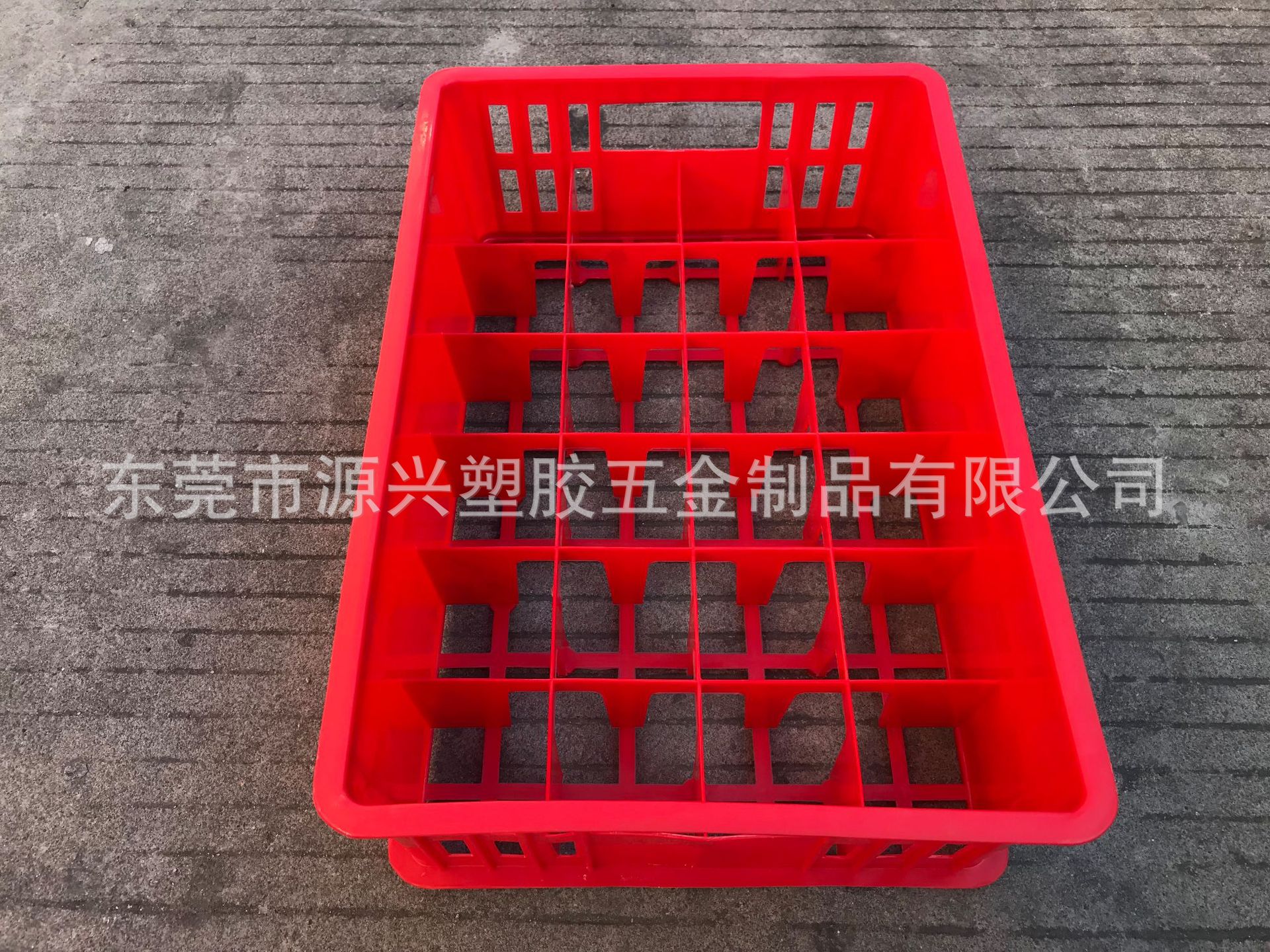 低价批发红色塑料格子杯箱玻璃瓶易拉罐储运框啤酒筐餐饮周转托盘