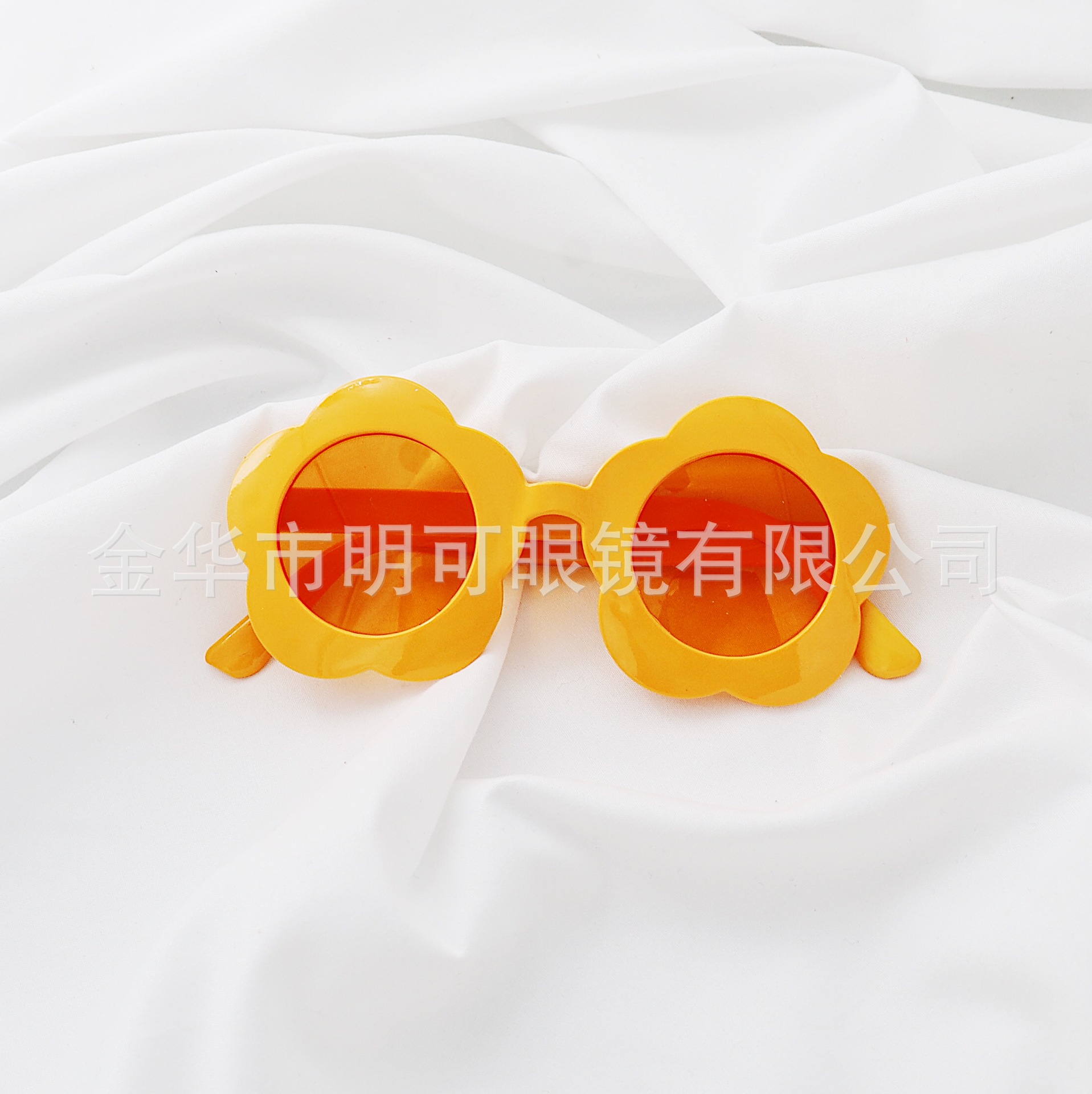 彩片单独C2035D4D-159B-4A54-88B4-AB