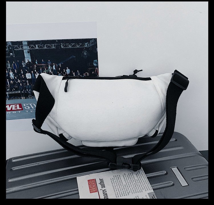 Street Trend One-shoulder Hip-hop Casual Boys Chest Bag Fashion Personality Waist Bag display picture 12