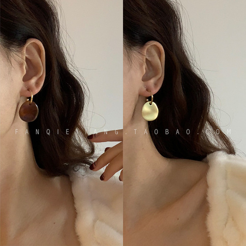 French retro personalized asymmetrical earrings for women Korean temperament internet celebrity acetic acid earrings niche earrings