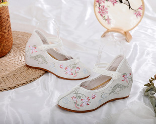 2020 new Hanfu shoes embroidered shoes women's cloth shoes women's retro Chinese ancient style cheongsam shoes tea artist high heel