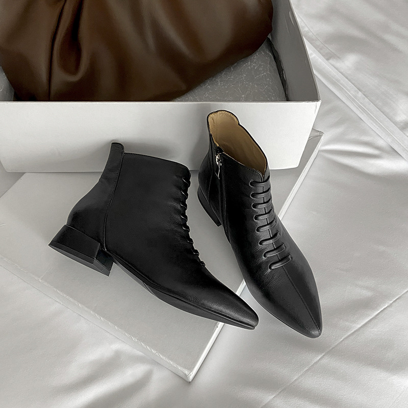 yendira pointy toe booties
