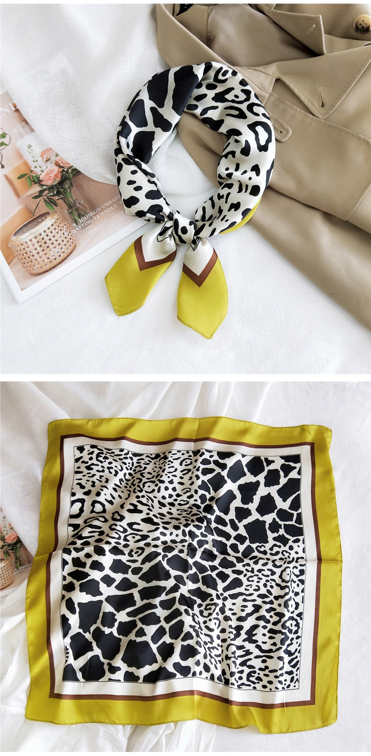 Small Square Silk Fashion Scarf display picture 12