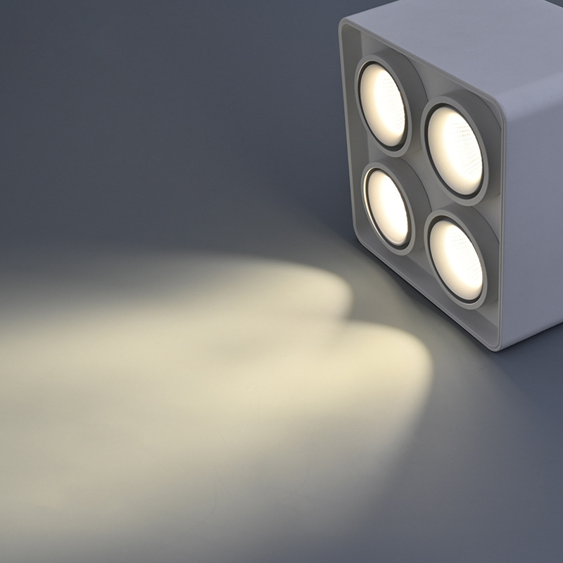 四头明装筒灯客厅无主灯