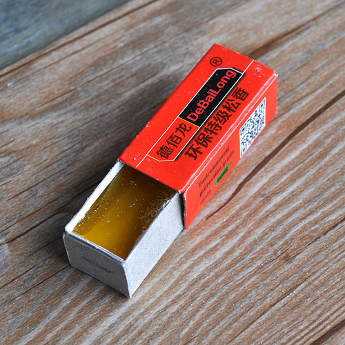 Soldering rosin solder rosin natural rosin solder enhances fluidity flux soldering