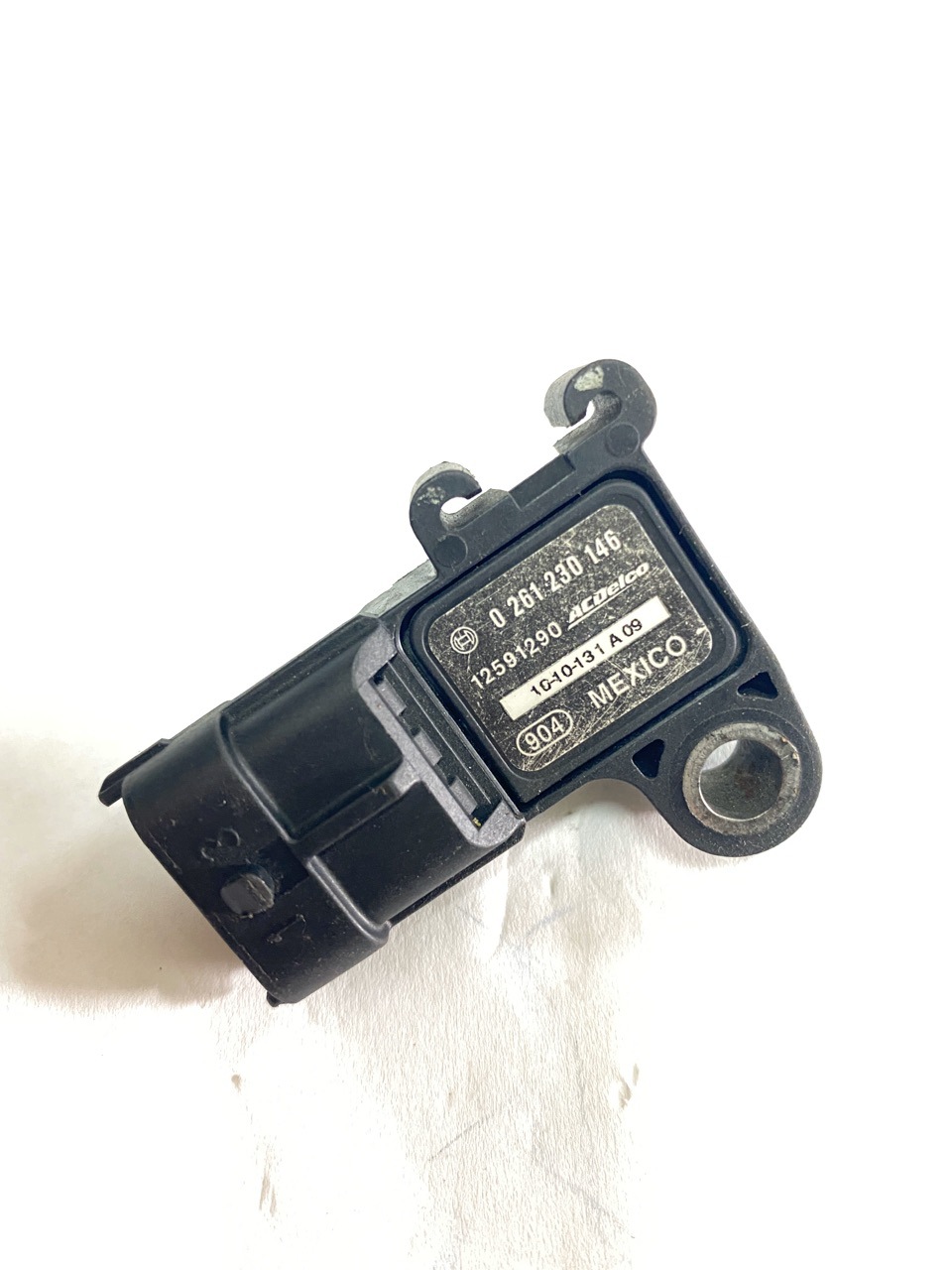 别克新君威君越科五菱宏光 进气压力传感器 0261230146