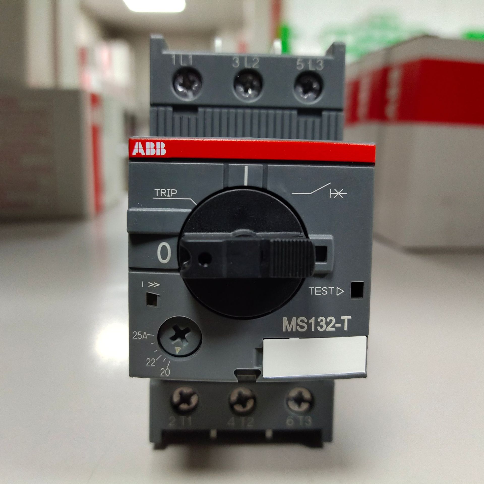 原装ABB全新FP:T5 630 WHR 4P