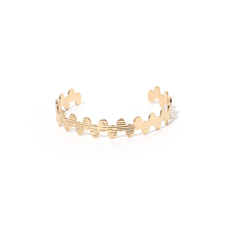 Roman Numeral Open Bracelet Fashion Style Women's Gold Hollow Geometric Irregular Bracelet Jewelry Wholesale Nihaojewelry display picture 1