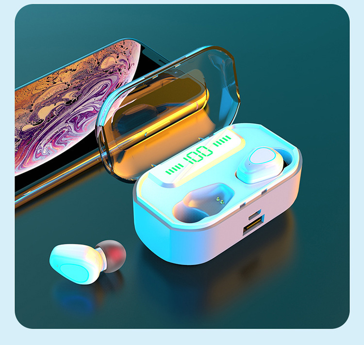 13557392975_178779885