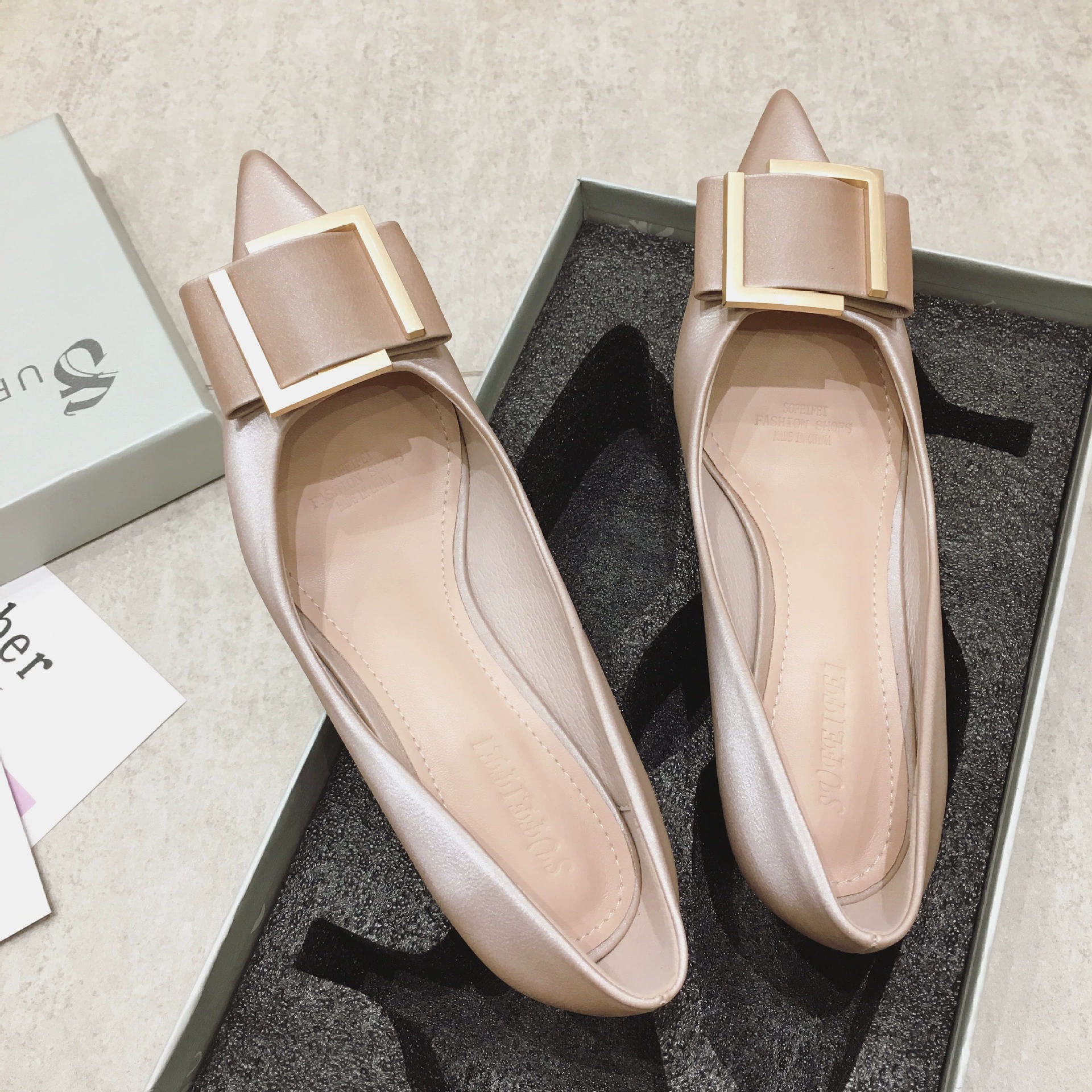 666-10 Модная женская обувь с острым носком на невысоком каблуке, женская обувь на шпильке, новый стиль, стиль для девочек, профессиональная рабочая женская обувь