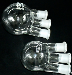 现供三口烧瓶 1000ml/*24*3 型号:VO577-1000ml库号：M262032